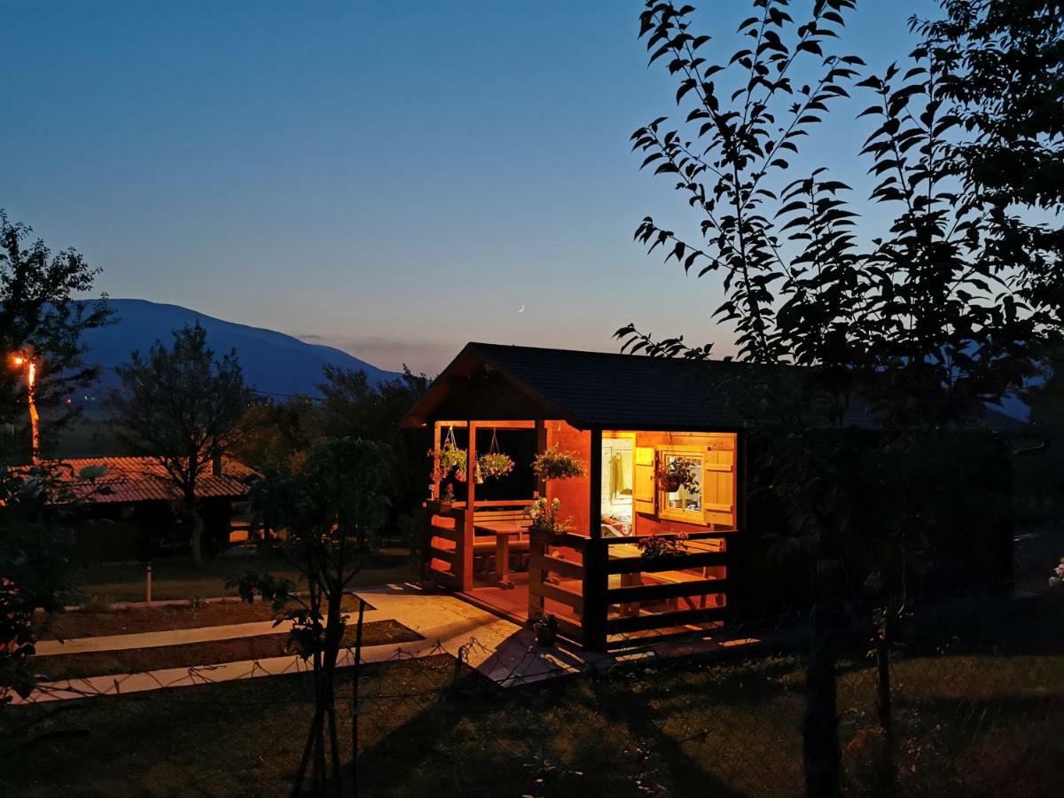 Cottage La Sierra With Jacuzzi Korenica Dış mekan fotoğraf
